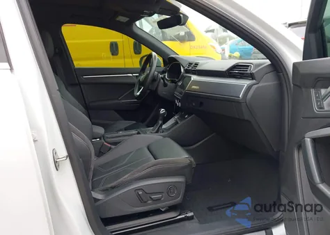 2020 Audi Q3 Premium Plus 45 Tfsi S Line Quattro Tiptronic z USA, uszkodzony, nr VIN WA1EECF30L1123882